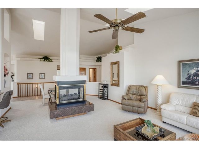 542 Canyon Point Cir, Golden, CO 80403