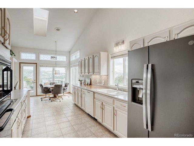 542 Canyon Point Cir, Golden, CO 80403