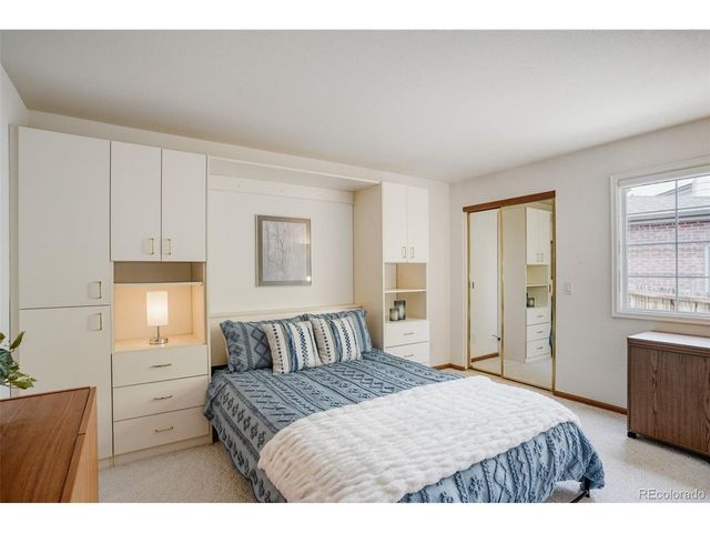 542 Canyon Point Cir, Golden, CO 80403