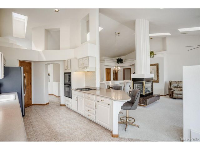 542 Canyon Point Cir, Golden, CO 80403