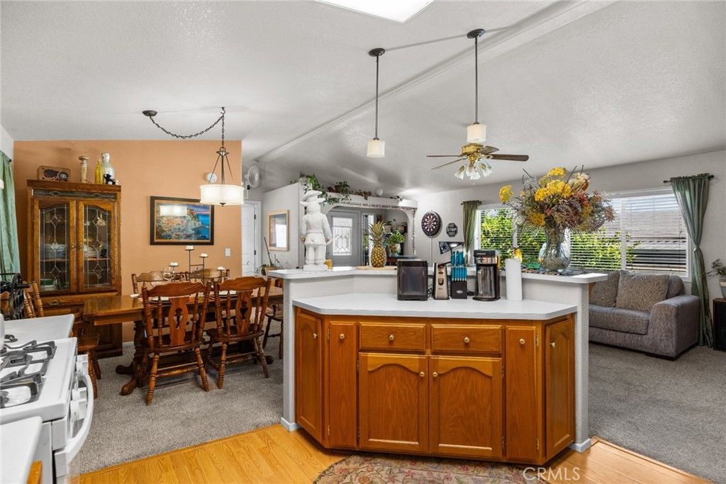 Image 13 of property listing at 122 Sycamore Parkway, Oroville, CA 95966