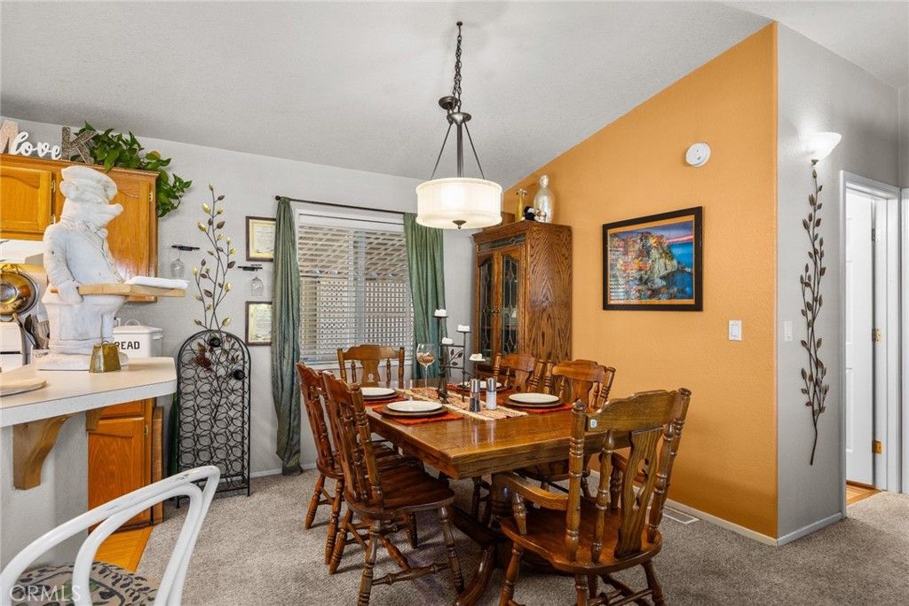 Image 14 of property listing at 122 Sycamore Parkway, Oroville, CA 95966