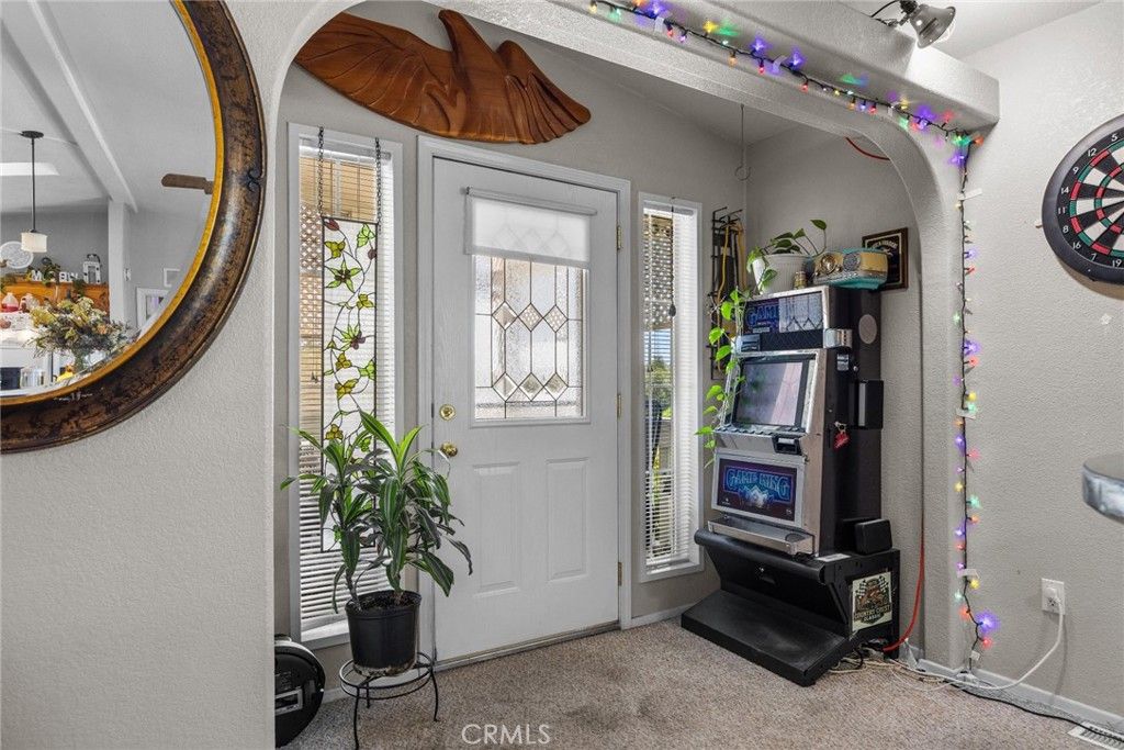 Image 4 of property listing at 122 Sycamore Parkway, Oroville, CA 95966