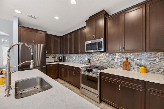 7406 FUTURA PLACE, Apollo Beach, FL 33572