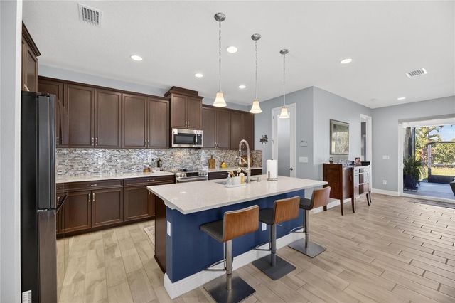 7406 FUTURA PLACE, Apollo Beach, FL 33572