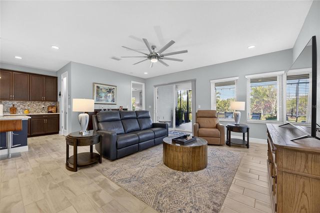 7406 FUTURA PLACE, Apollo Beach, FL 33572