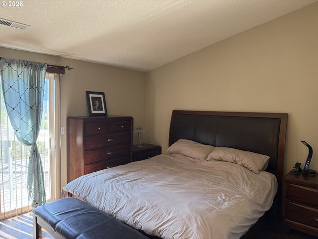 2157 38TH Ct, Washougal, WA 98671