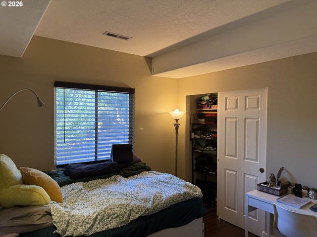 2157 38TH Ct, Washougal, WA 98671