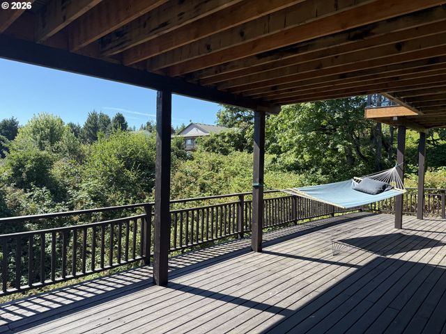 2157 38TH Ct, Washougal, WA 98671