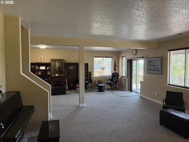 2157 38TH Ct, Washougal, WA 98671