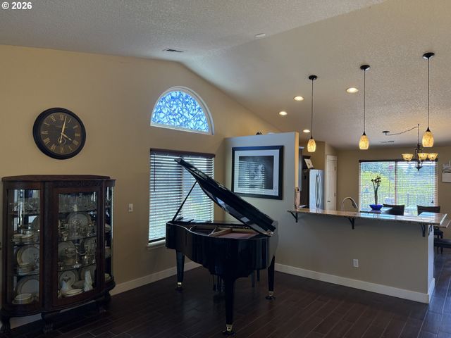 2157 38TH Ct, Washougal, WA 98671