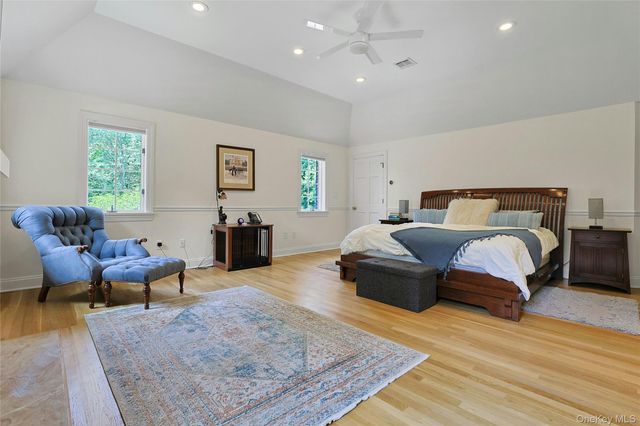10 Hidden Oak Road, Armonk, NY 10504