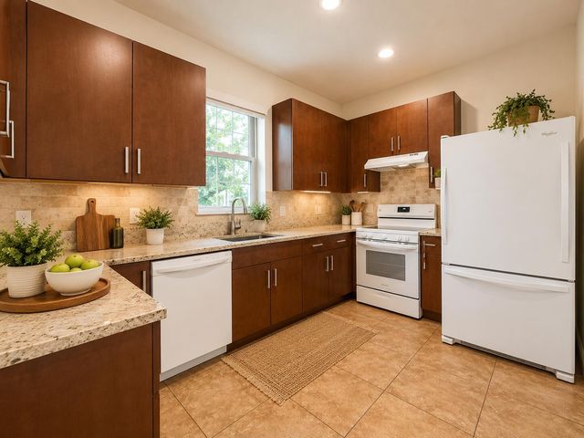6958 Long Pine Circle, Coconut Creek, FL 33073