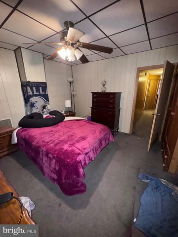 2806 W PORTER ST, Philadelphia, PA 19145