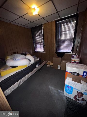 2806 W PORTER ST, Philadelphia, PA 19145