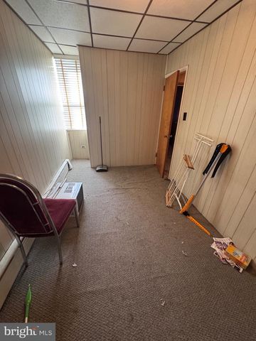 2806 W PORTER ST, Philadelphia, PA 19145