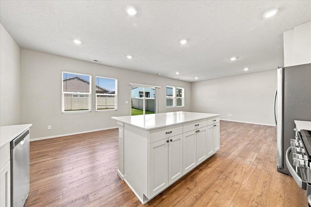 5806 W Morgantown Ln, Spokane, WA 99208