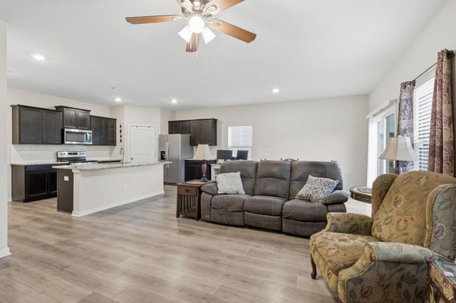 433 Sandburg Drive, Lithopolis, OH 43136