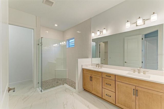 3303 VICENZA CT, Lakewood Ranch, FL 34211