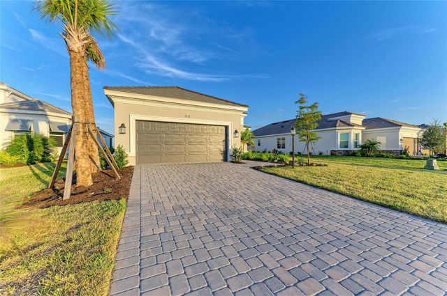 3303 VICENZA CT, Lakewood Ranch, FL 34211