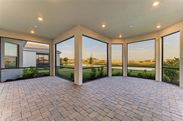 3303 VICENZA CT, Lakewood Ranch, FL 34211