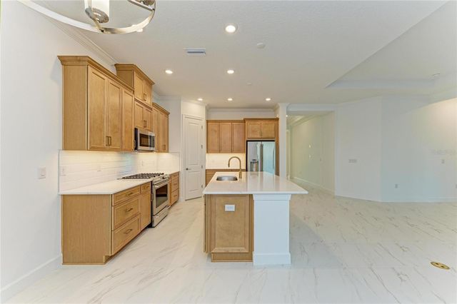 3303 VICENZA CT, Lakewood Ranch, FL 34211