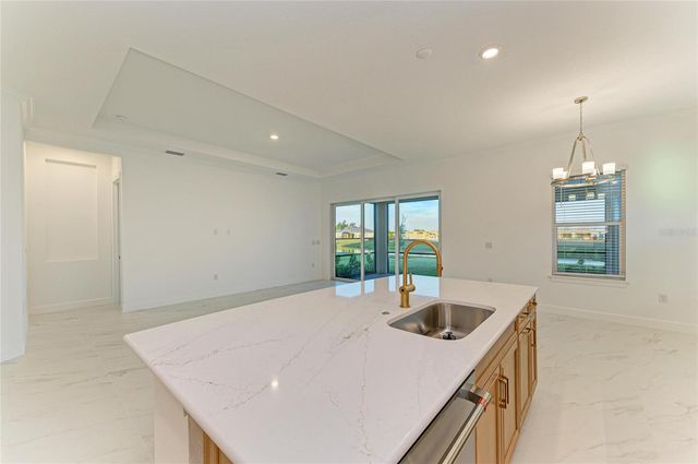 3303 VICENZA CT, Lakewood Ranch, FL 34211