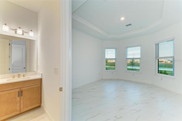 3303 VICENZA CT, Lakewood Ranch, FL 34211