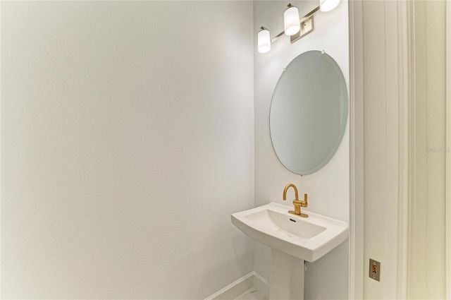 3303 VICENZA CT, Lakewood Ranch, FL 34211