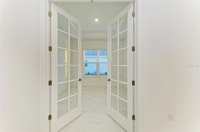 3303 VICENZA CT, Lakewood Ranch, FL 34211