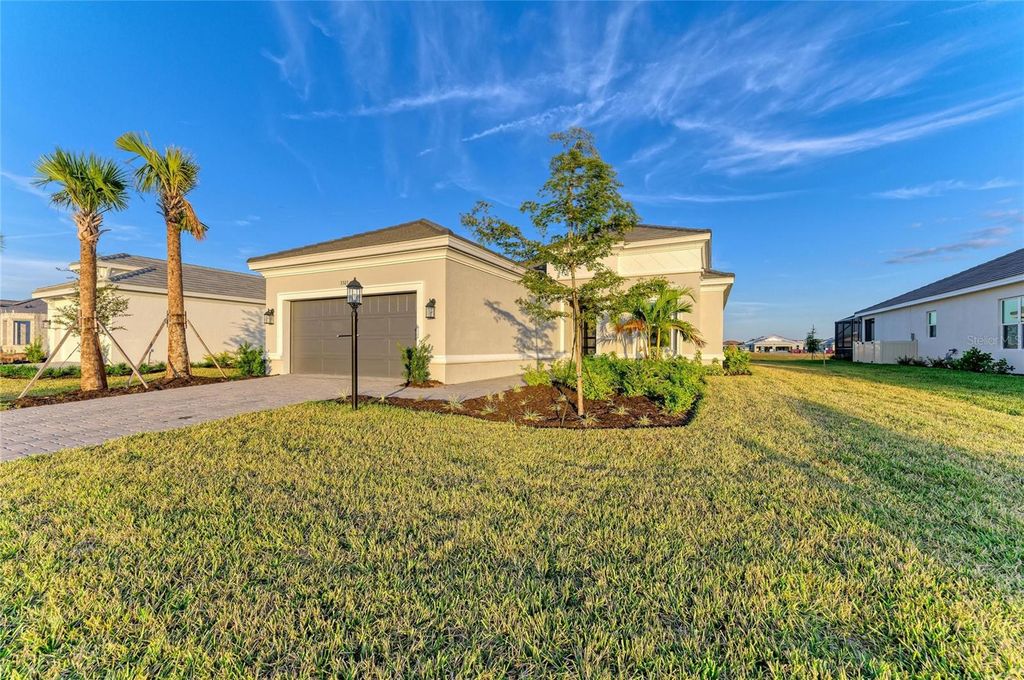 3303 VICENZA CT, Lakewood Ranch, FL 34211