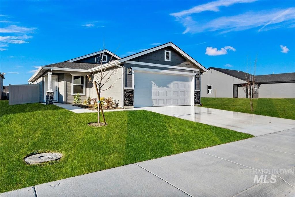 10113 Longtail Dr, Nampa, ID 83687