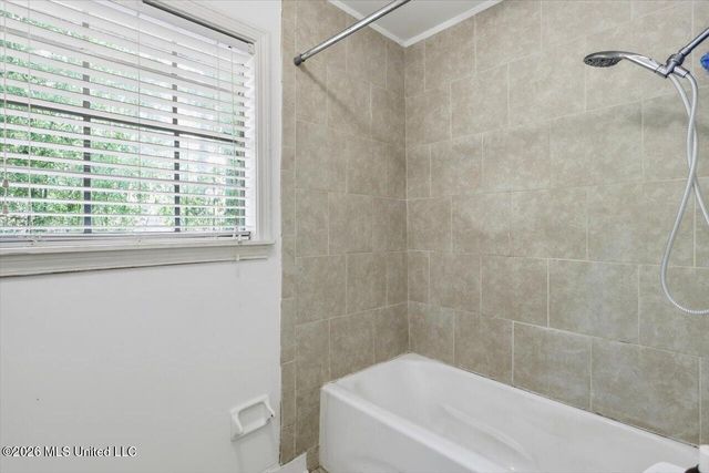 300 Whippoorwill Road, Brandon, MS 39047