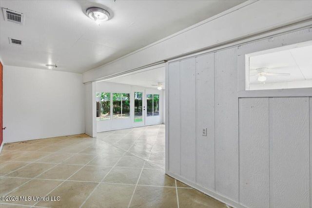 300 Whippoorwill Road, Brandon, MS 39047