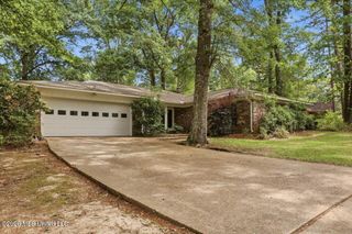 300 Whippoorwill Road, Brandon, MS 39047