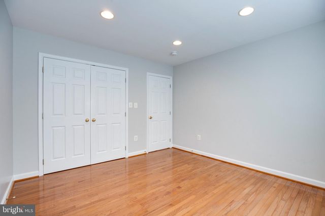 13515 LAMIUM LN, Centreville, VA 20120