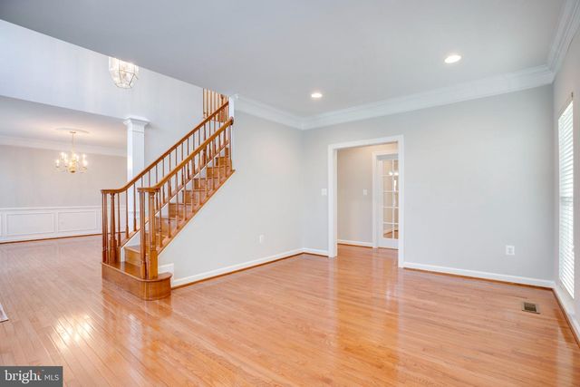 13515 LAMIUM LN, Centreville, VA 20120