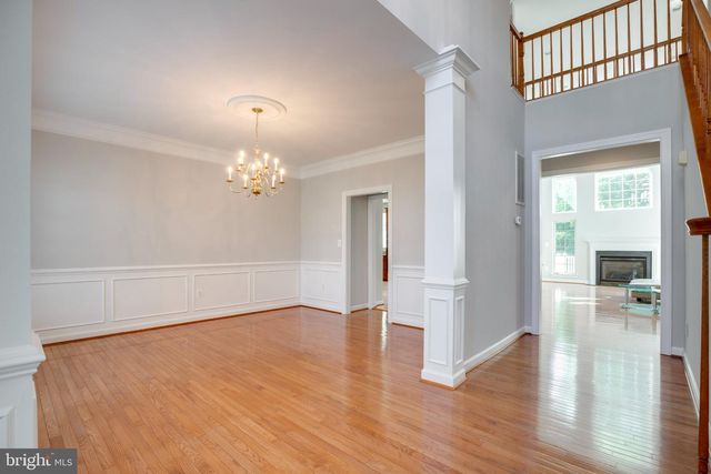 13515 LAMIUM LN, Centreville, VA 20120