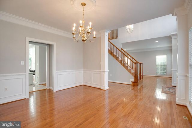 13515 LAMIUM LN, Centreville, VA 20120