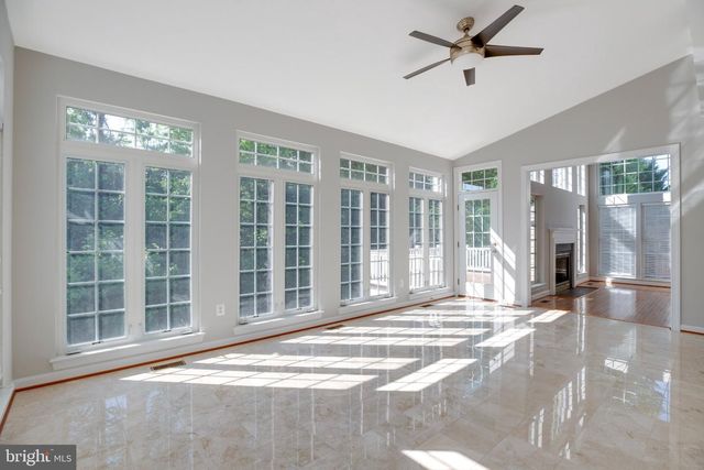 13515 LAMIUM LN, Centreville, VA 20120