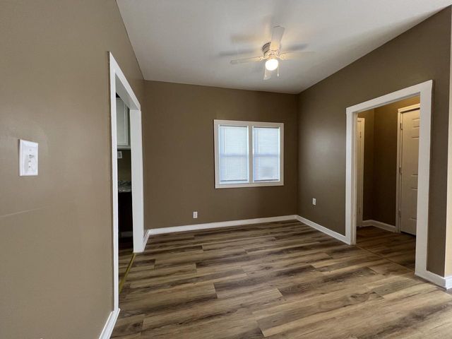 614 11th STREET, Racine, WI 53403