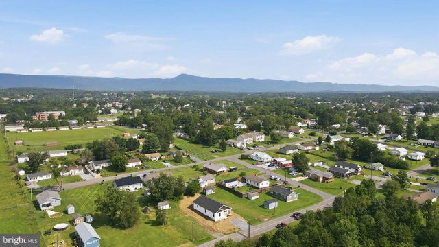 604 SIXTH STREET, Luray, VA 22835