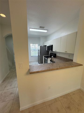 4903 SW 140th Ter, Miramar, FL 33027