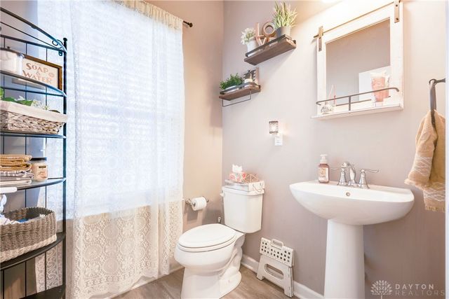 7368 Timber Wolf Drive, Franklin, OH 45005