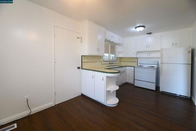 1823 Wall St., Tracy, CA 95376