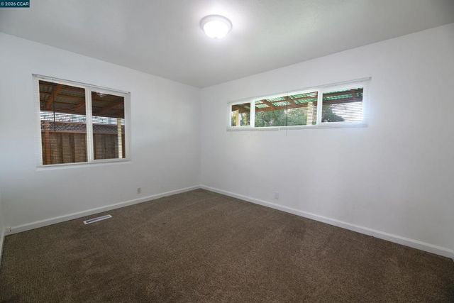 1823 Wall St., Tracy, CA 95376