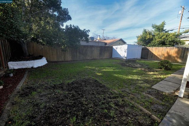 1823 Wall St., Tracy, CA 95376