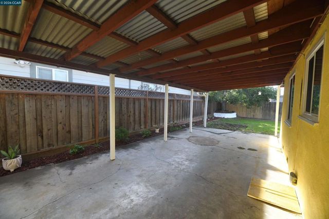 1823 Wall St., Tracy, CA 95376