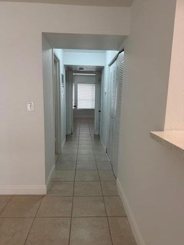 2647 NW 33rd Street 2310, Oakland Park, FL 33309