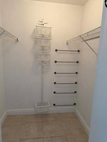 2647 NW 33rd Street 2310, Oakland Park, FL 33309